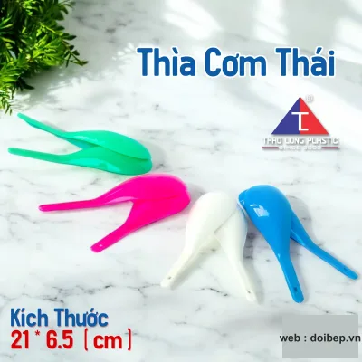 Thìa cơm nhựa – loại trơn và loại có lỗ