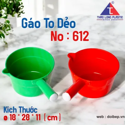 Gáo nhựa múc canh – 5 mã cán 22 đến 28cm